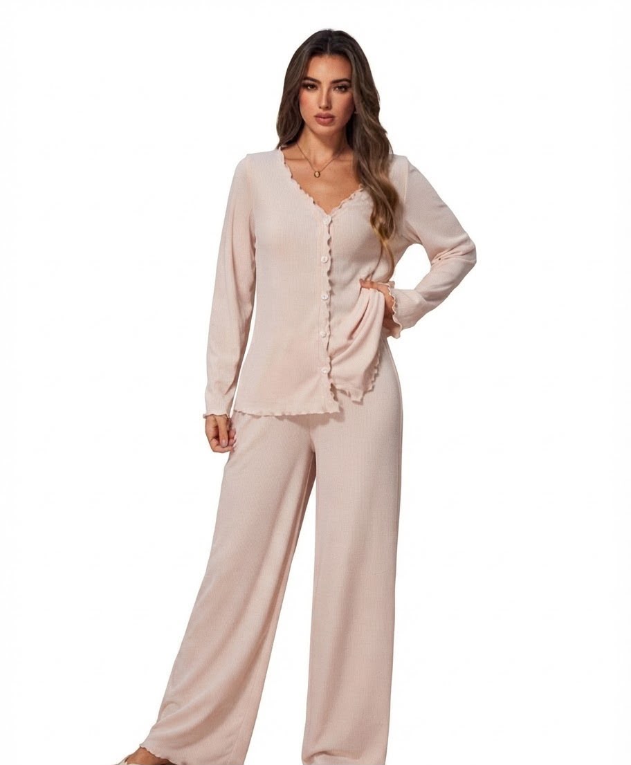 Pyjama Simplicity light-pink set, full outfit